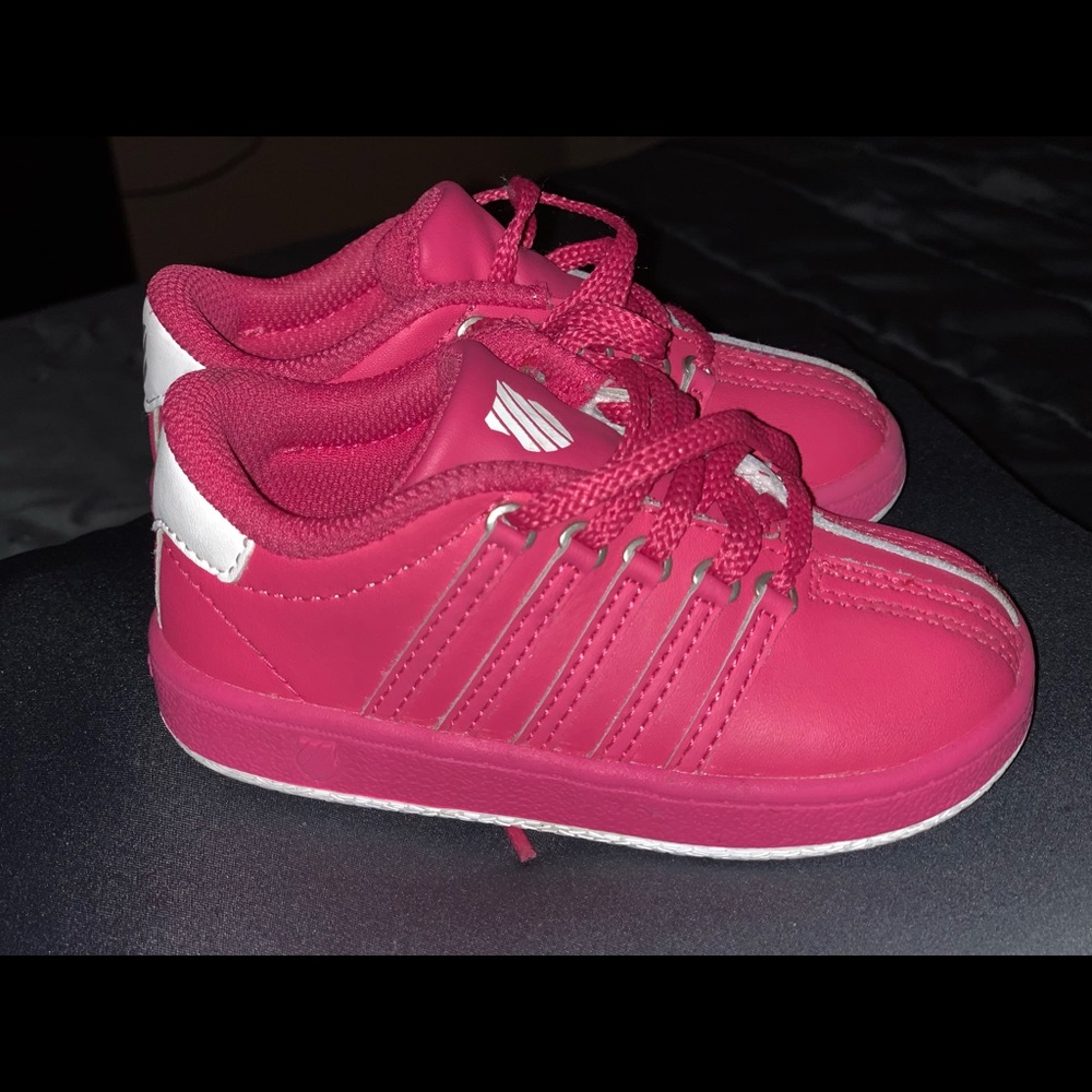 K Swiss Infants Low Size 6.5 Beetroot Purple/White